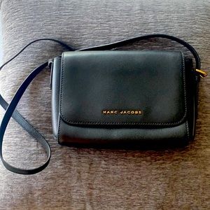 Marc Jacobs The Commuter Medium Crossbody Bag